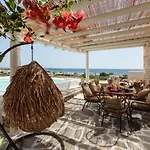 Phoenicia Naxos *