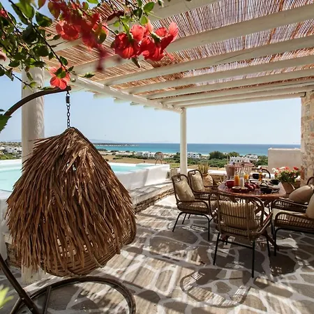 Phoenicia Naxos *