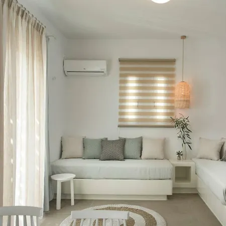 Phoenicia Naxos *